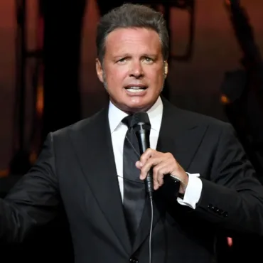 Luis Miguel en concierto en el Estadio Santiago Bernabéu de Madrid