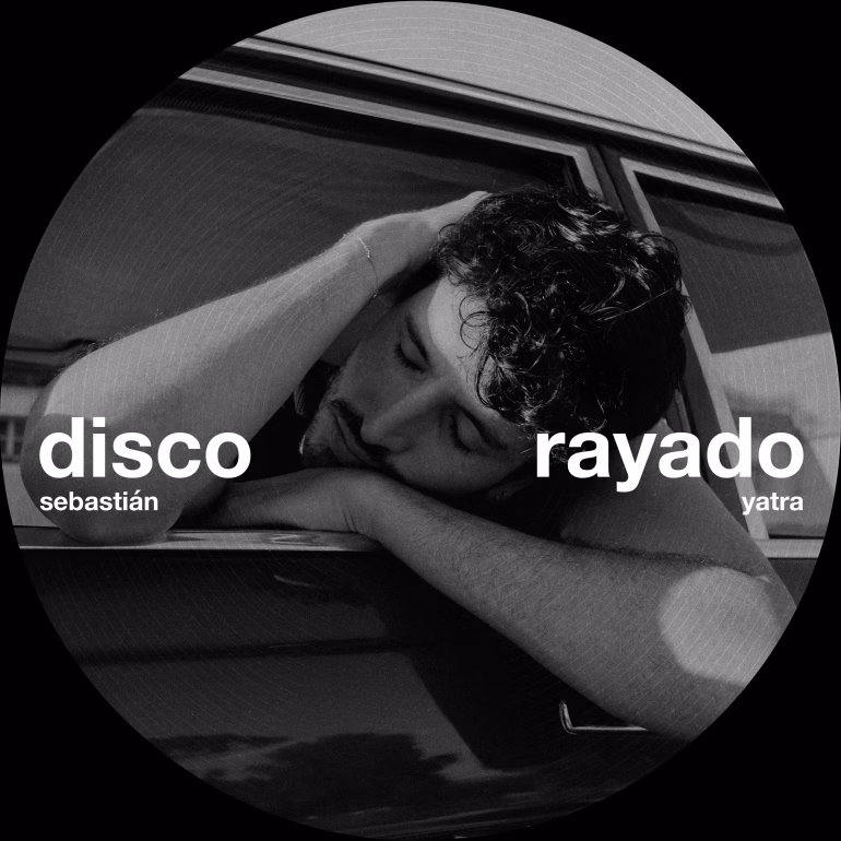 Sebastián Yatra da vida al poder con "Disco Rayado"