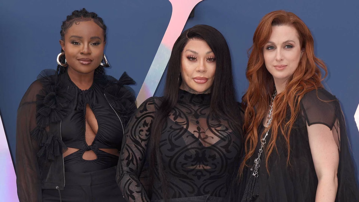 Sugababes estrenan el video oficial del tema "Weeds"