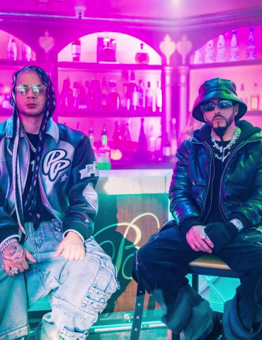Yandel estrena "Replay"