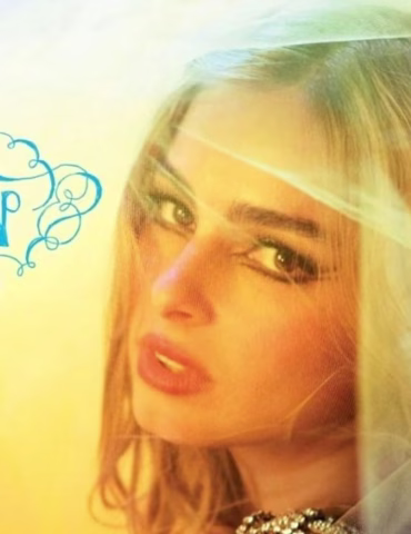 Addison Rae lanza "Addison" su nuevo álbum