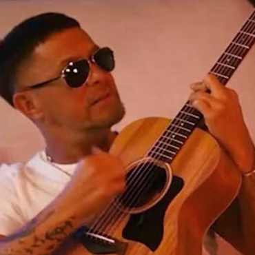 Alejandro Sanz estrena videoclip del tema "El vino de tu boca"