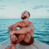 Manuel Turizo estrena “Mírame ahora (Salud Mi Reina)”
