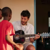Sebastián Yatra estrena un video conmovedor de «Amen»