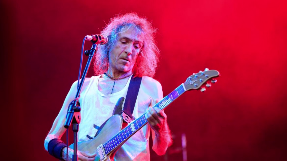 Robe Iniesta líder de Extremoduro nos deja a los 63 años