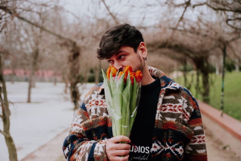 Cepeda arranca los Tulipanes de su jardín