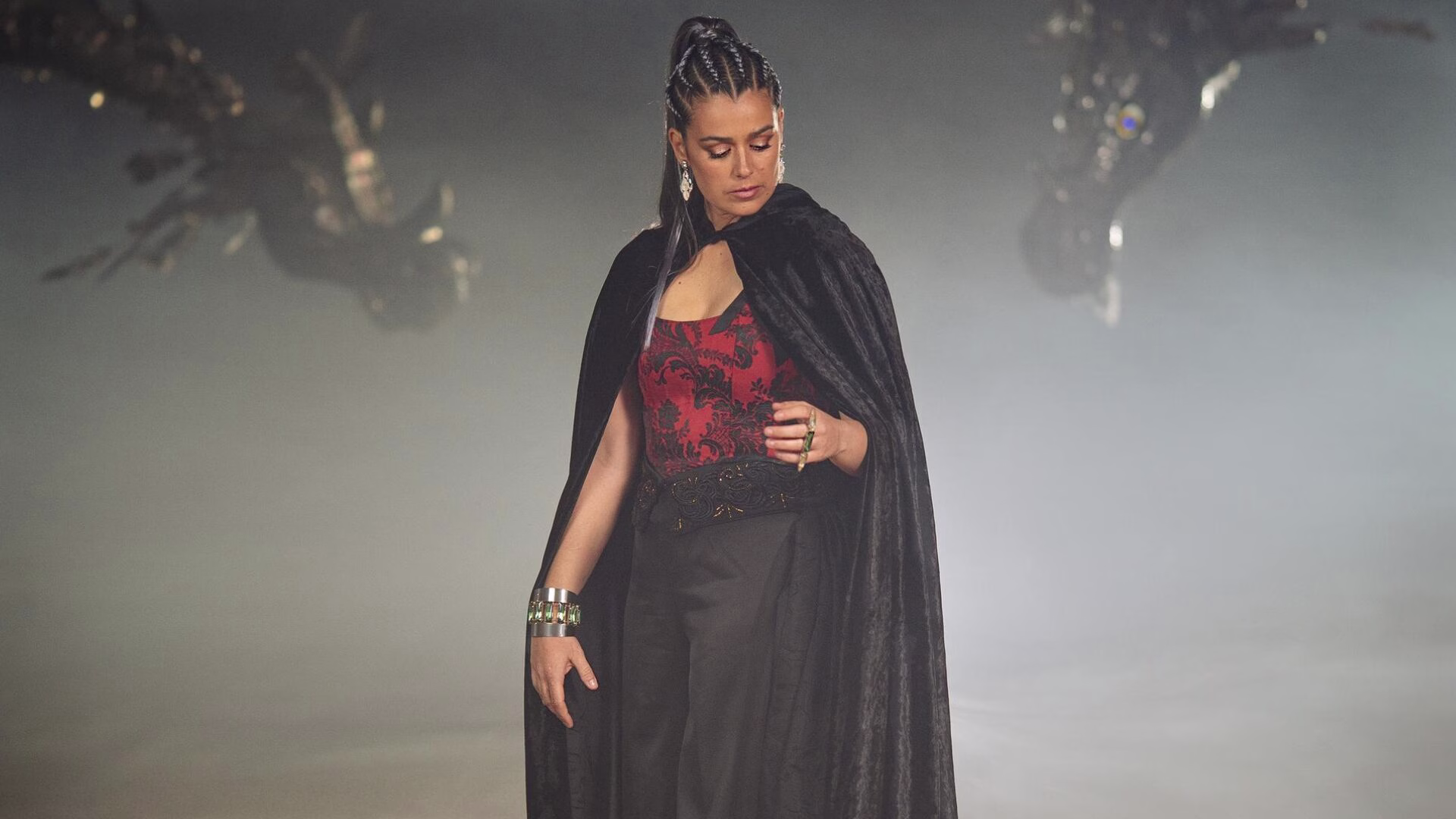 Isabel Aaiún se adelanta al verano con nuevo single