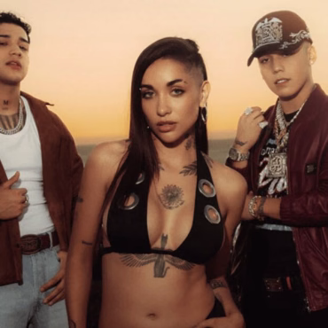 María Becerra, Lucky Brown y Jere Klein "Qué ganas de Comerte"