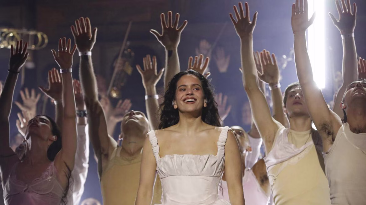Rosalía y Björk estrenan la ‘Berghain’ tecno en los BRITS