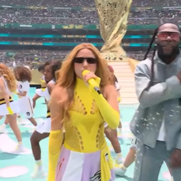 Shakira y Burna Boy presentaron el himno oficial "Dai Dai"