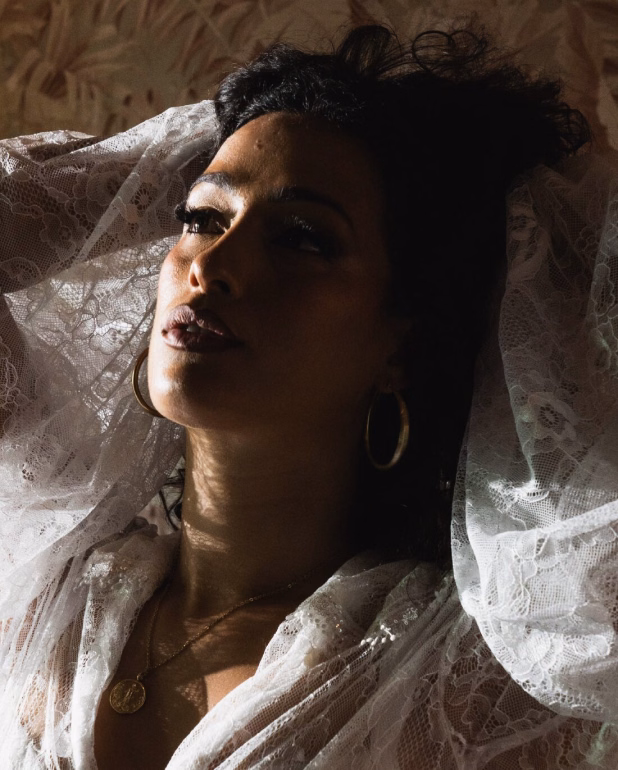 Chanel presenta su nuevo single “UNOxUNO”