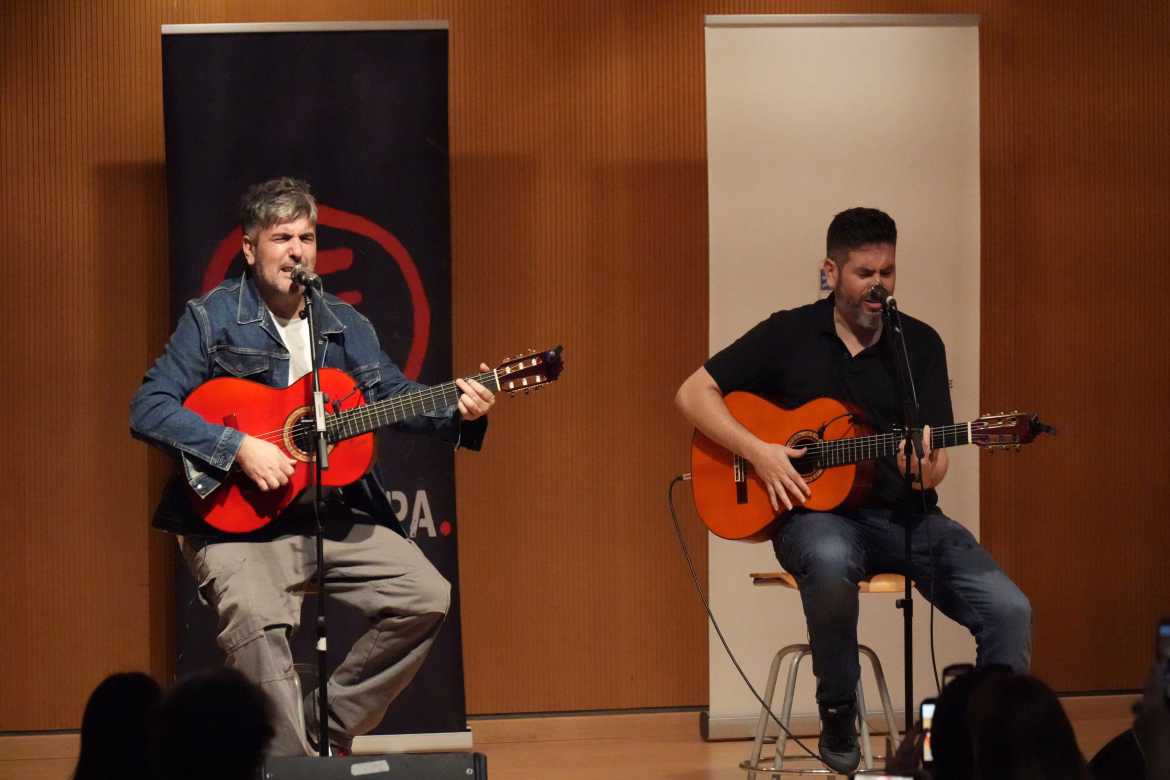 Estopa lanza “Bicho raro” de su próximo álbum “La Maketa”
