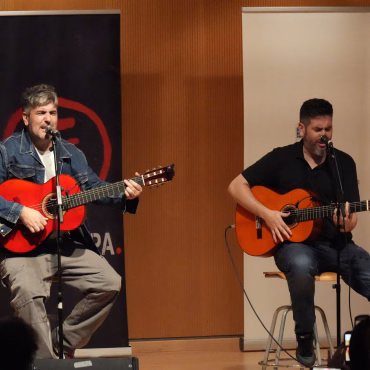Estopa lanza “Bicho raro” de su próximo álbum “La Maketa”